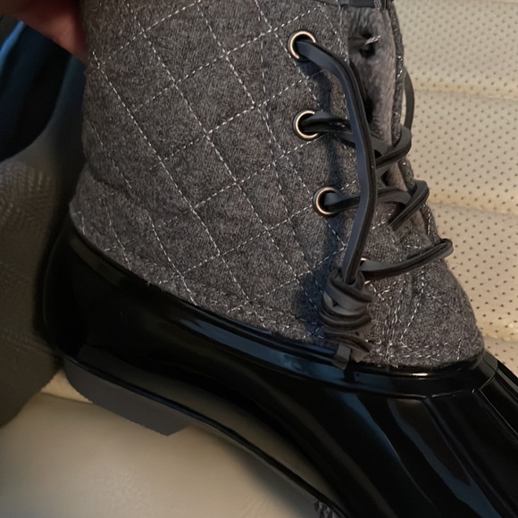 Seven7 wool duck boots EUC size 9 - Picture 4 of 5